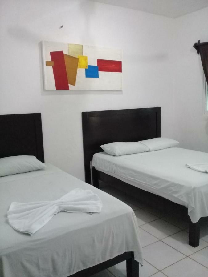 Hotel 41 Valladolid Екстер'єр фото
