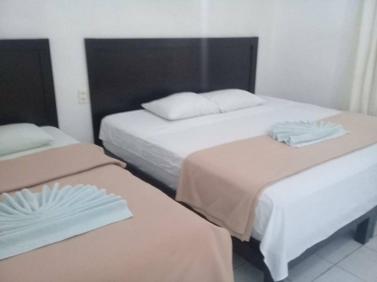 Hotel 41 Valladolid Екстер'єр фото