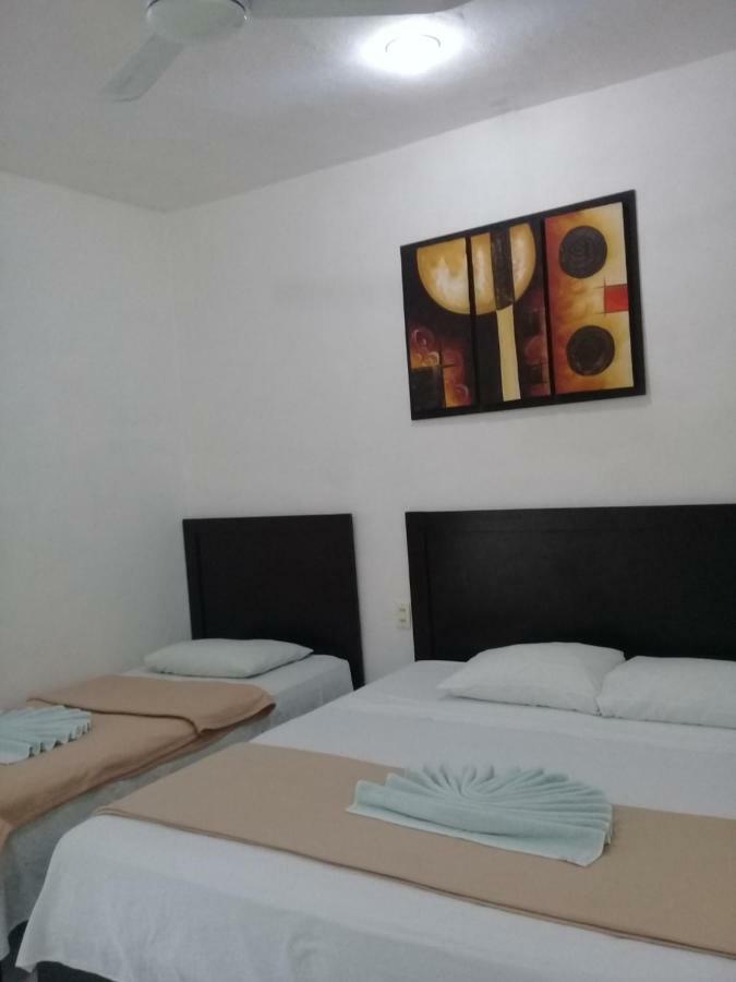 Hotel 41 Valladolid Екстер'єр фото