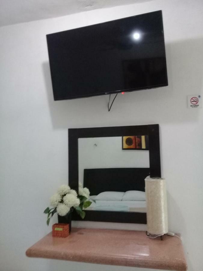 Hotel 41 Valladolid Екстер'єр фото