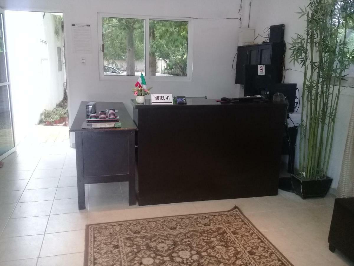 Hotel 41 Valladolid Екстер'єр фото