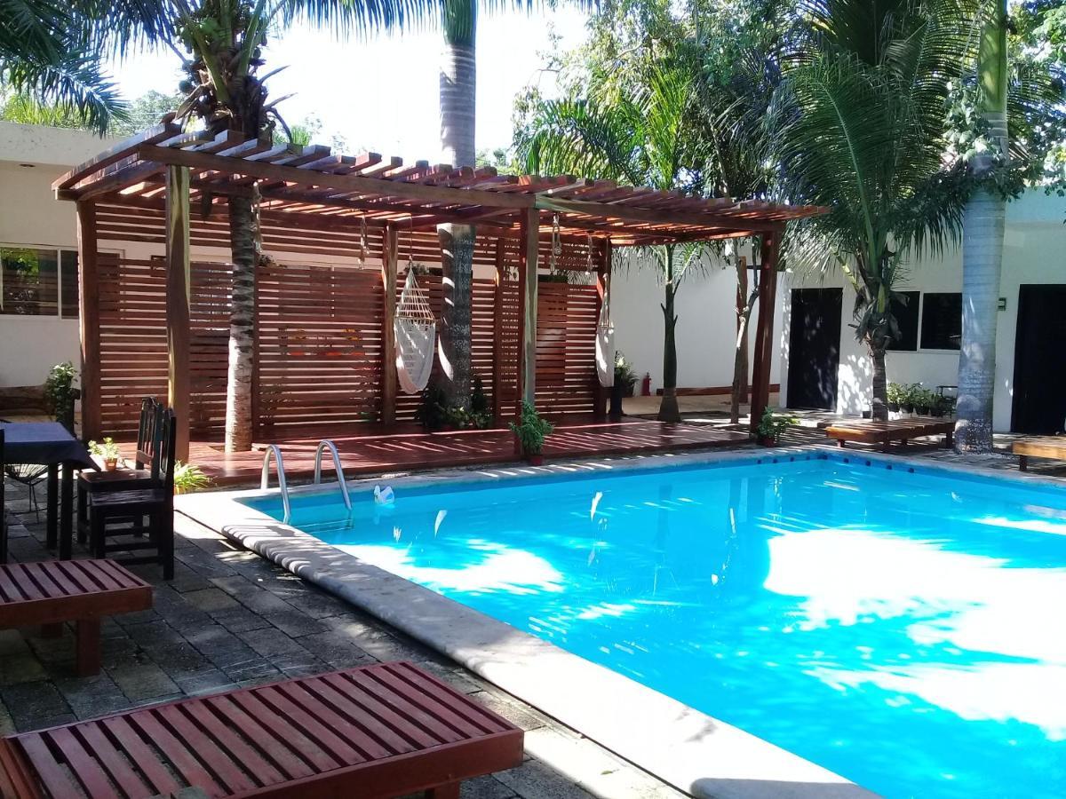 Hotel 41 Valladolid Екстер'єр фото